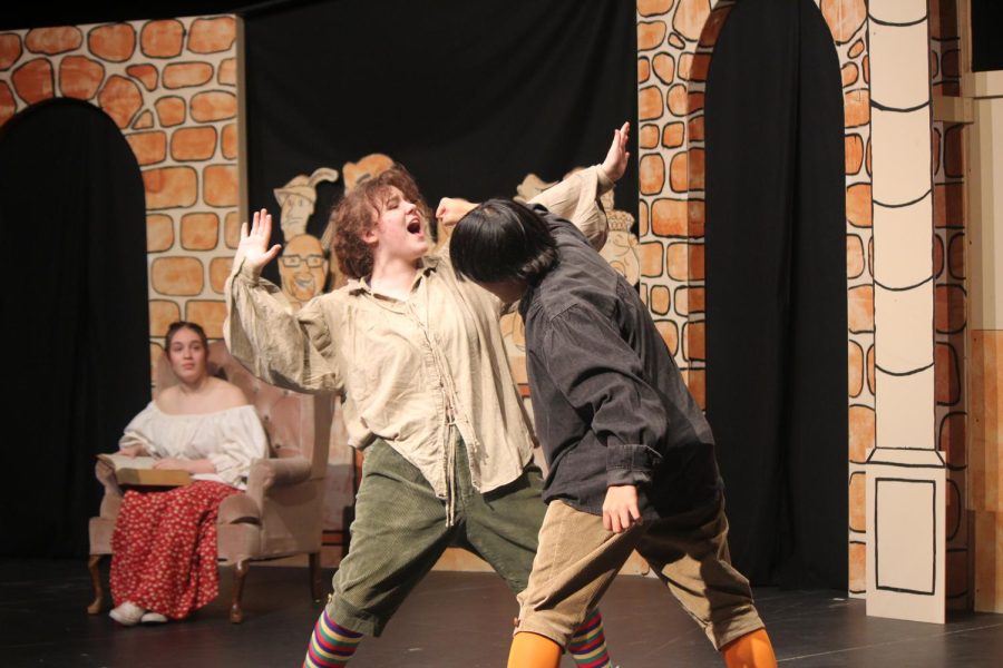 Students of the Ladue Thespian Troupe worked to rehearse for their fall play, “The Complete Works of William Shakespeare, Abridged” in the black box theater after school on October 24th in preparation for their 3 shows. 
