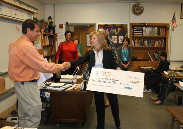 Hahn wins Peabody Energy Leader in Education award