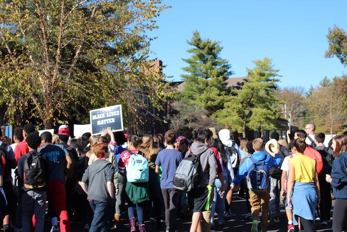 Ladue students leave school to protest at Administrative Center