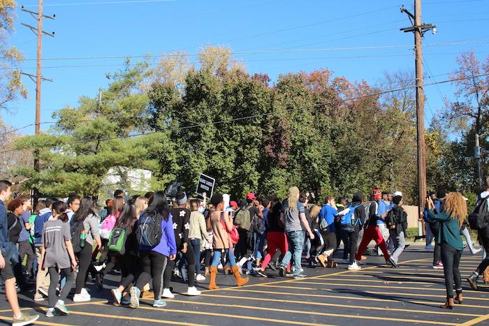 Ladue students leave school to protest at Administrative Center