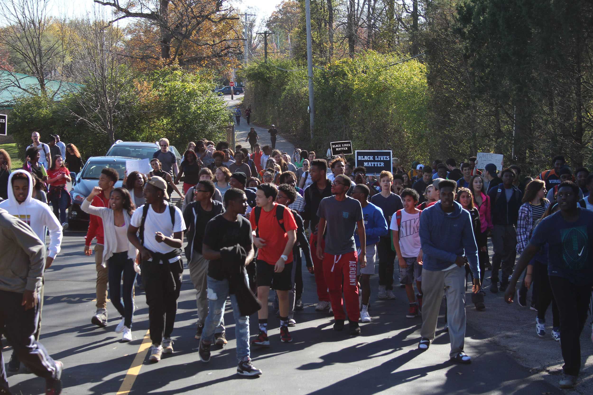 Ladue students leave school to protest at Administrative Center