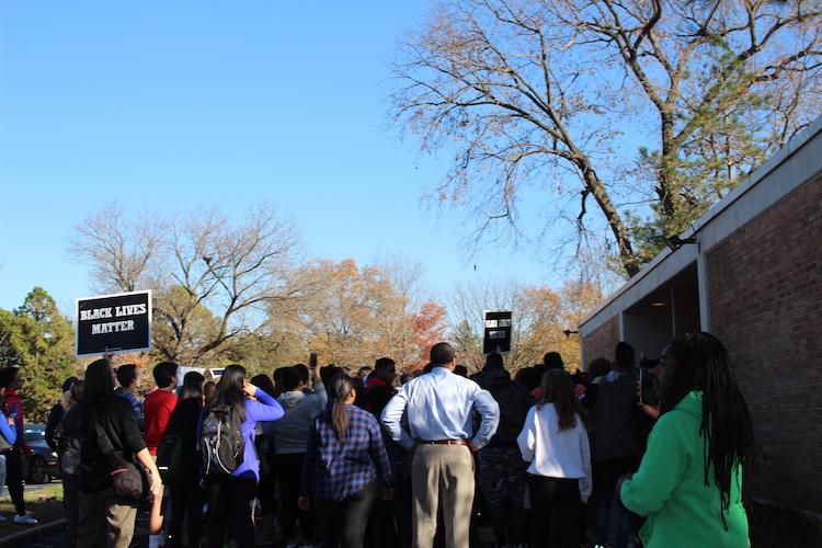 Ladue students leave school to protest at Administrative Center