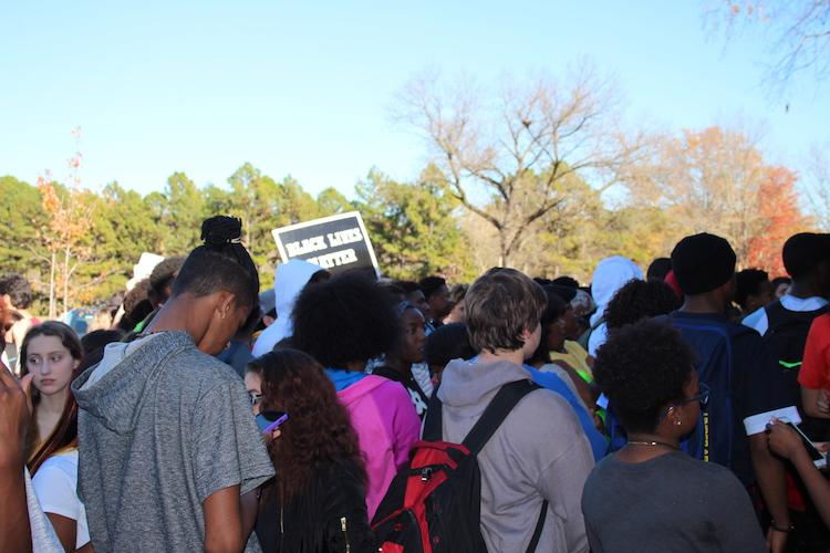 Ladue students leave school to protest at Administrative Center