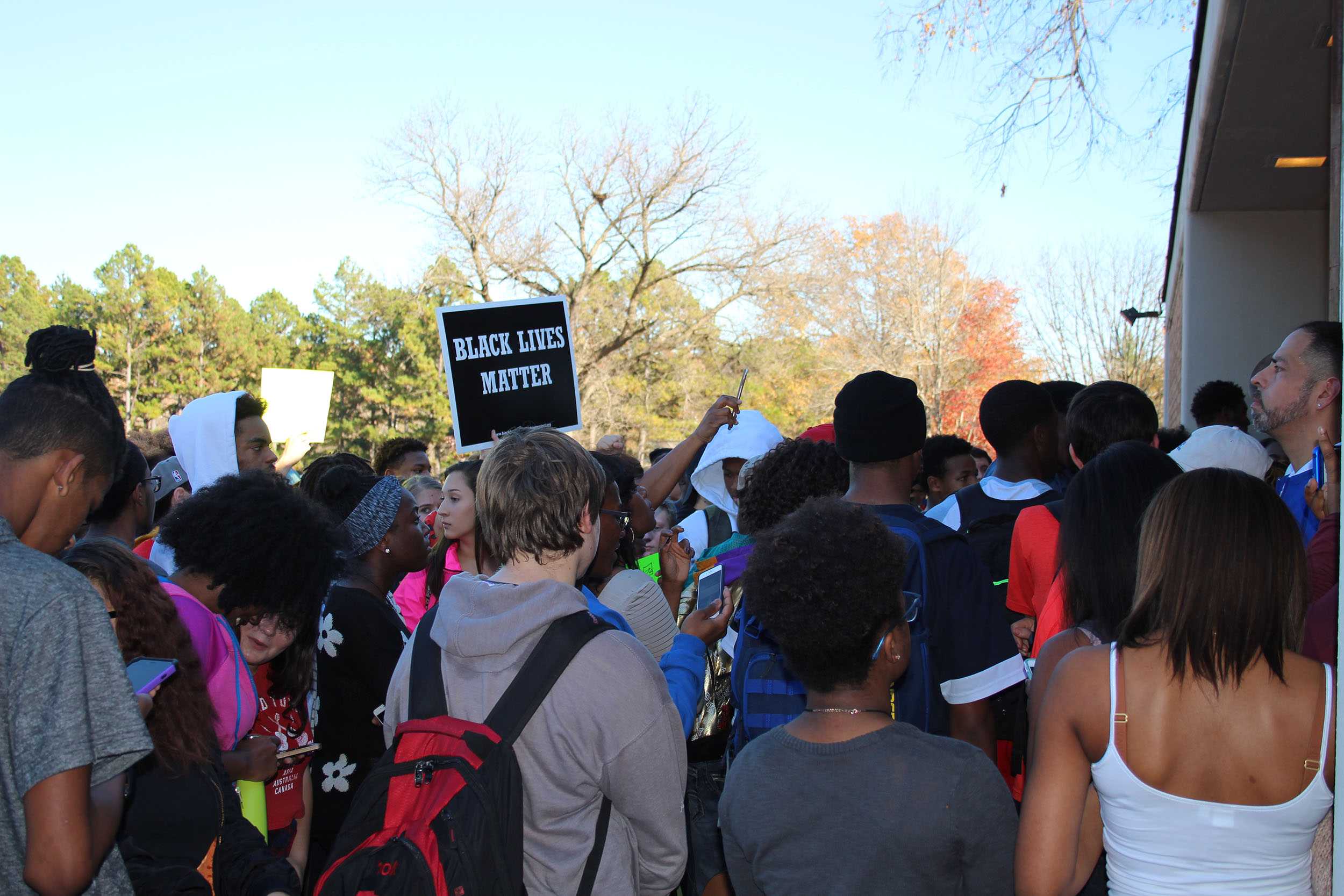 Ladue students leave school to protest at Administrative Center