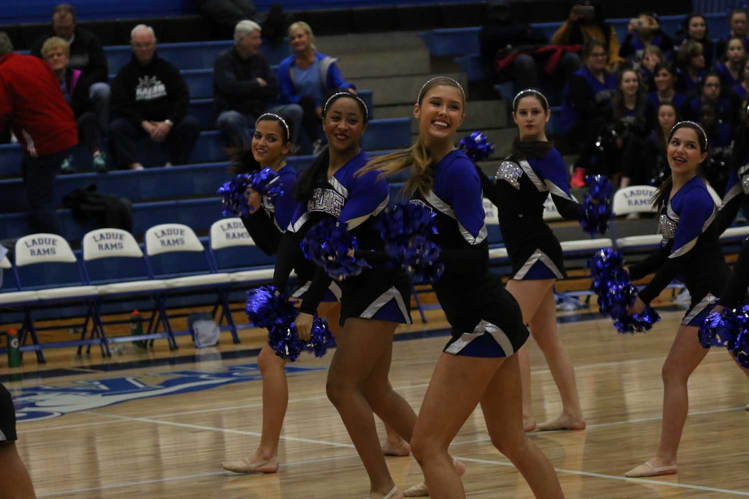 Ladue Boys Basketball vs John Burroughs (Photo Gallery)