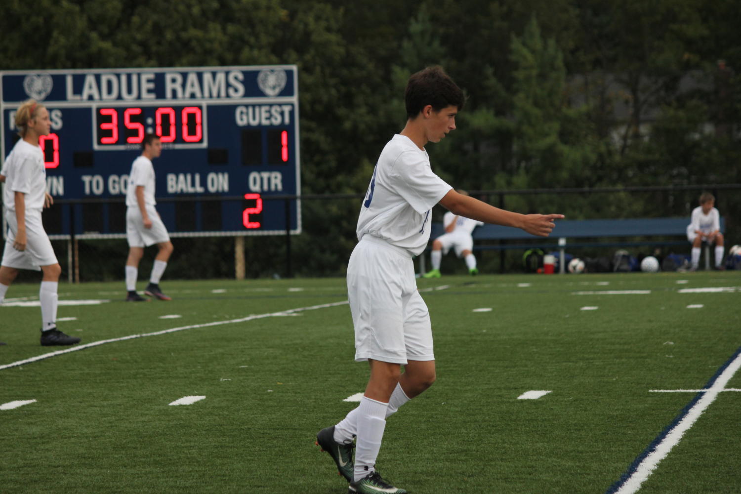 Photo gallery: Ladue vs SLUH (Freshman soccer)