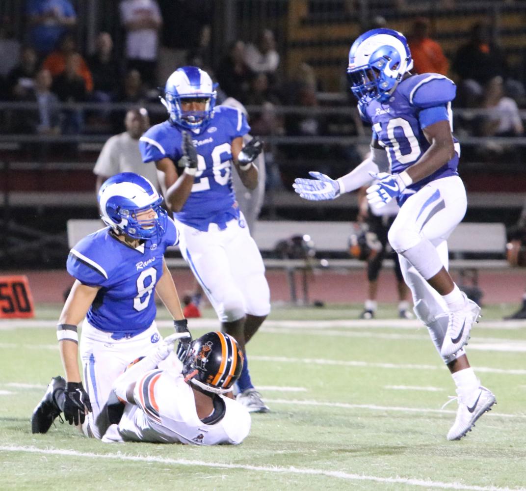 Photo Gallery: Ladue vs Webster (Varsity football)