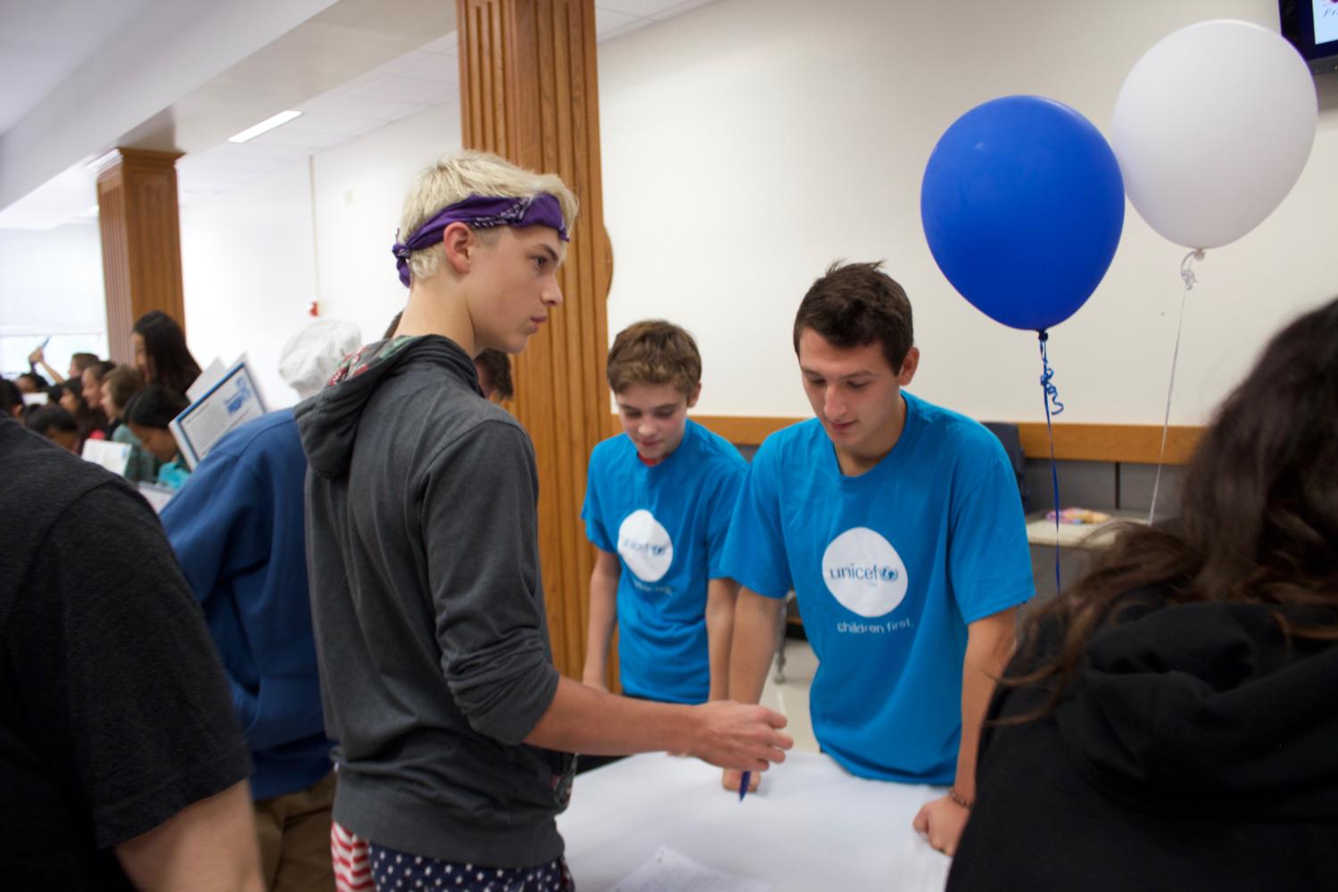 Photo Gallery: Activities Fair