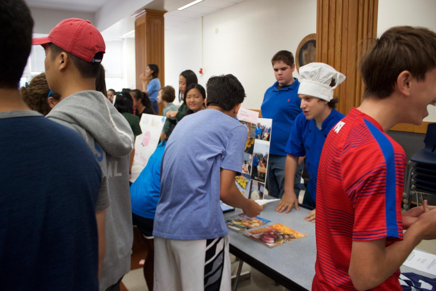 Photo Gallery: Activities Fair