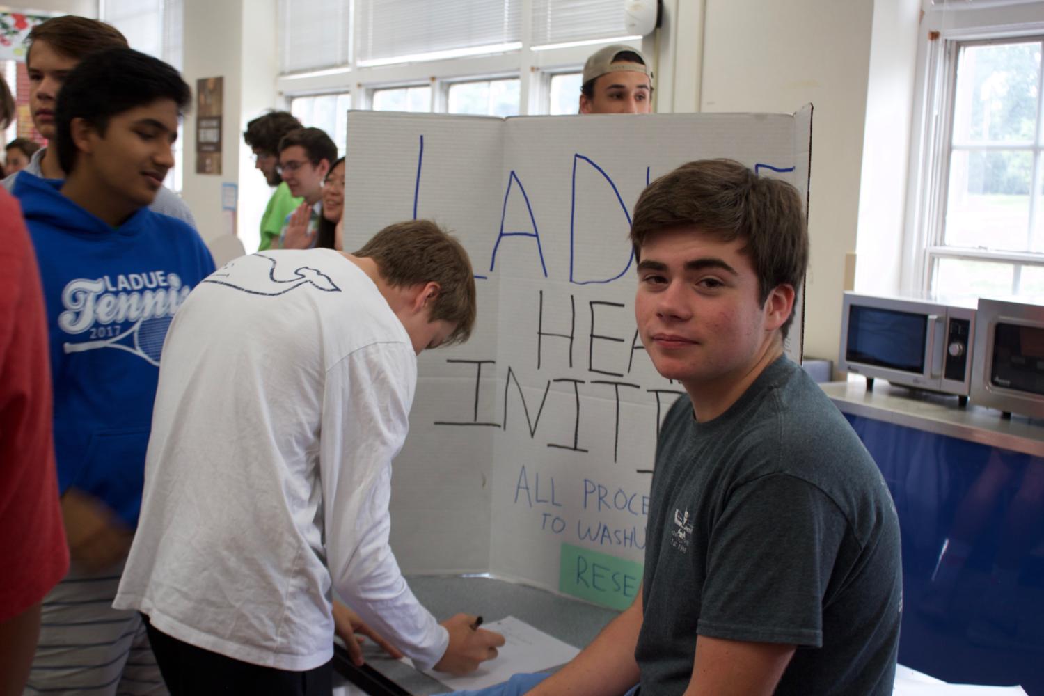 Photo Gallery: Activities Fair