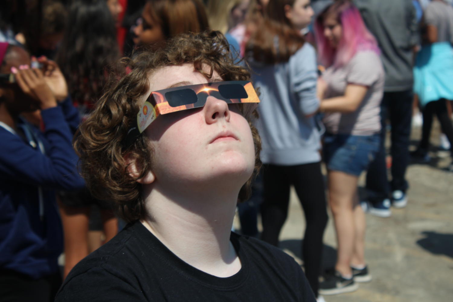 Photo Gallery: Ladue Students Watch Eclipse