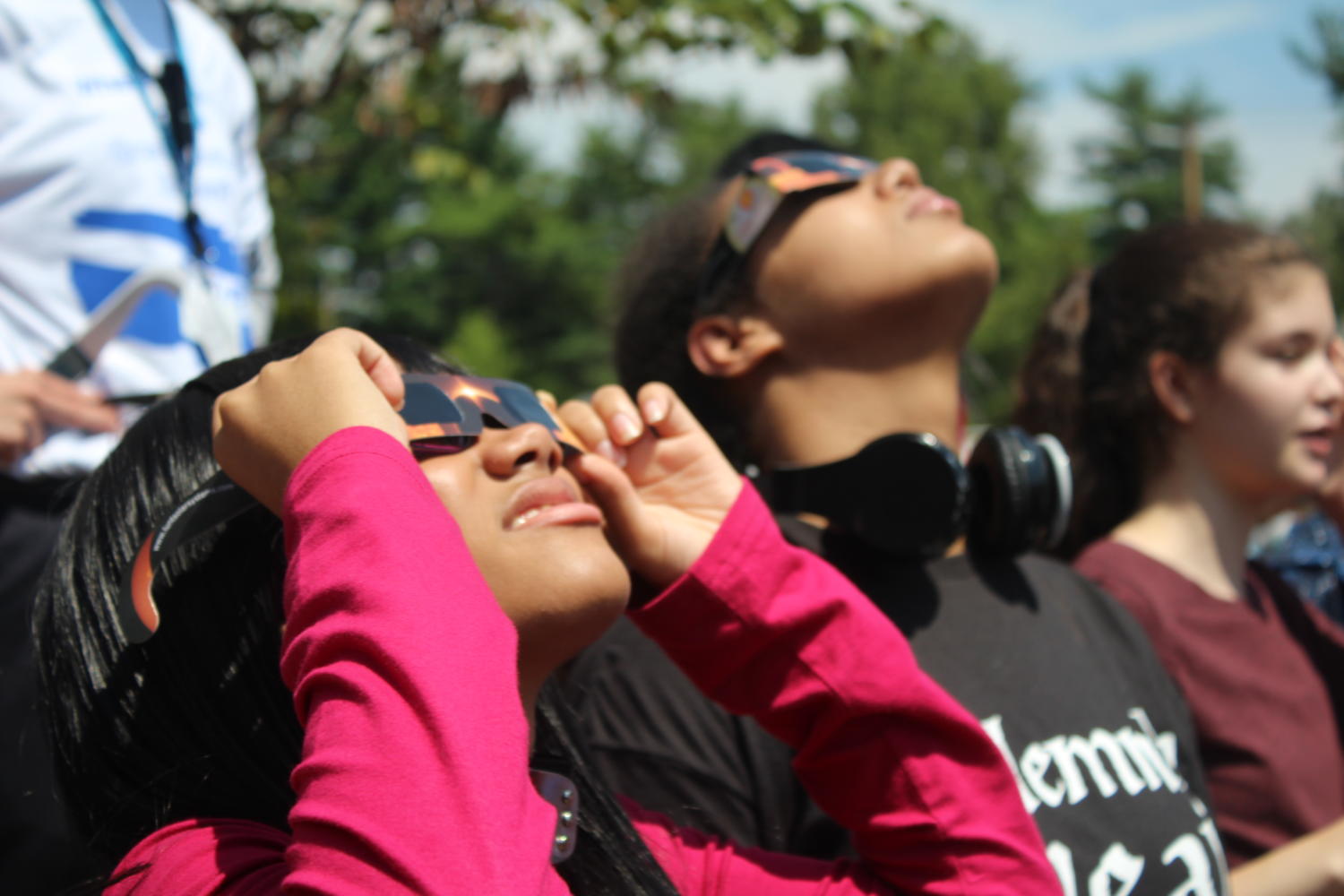 Photo Gallery: Ladue Students Watch Eclipse