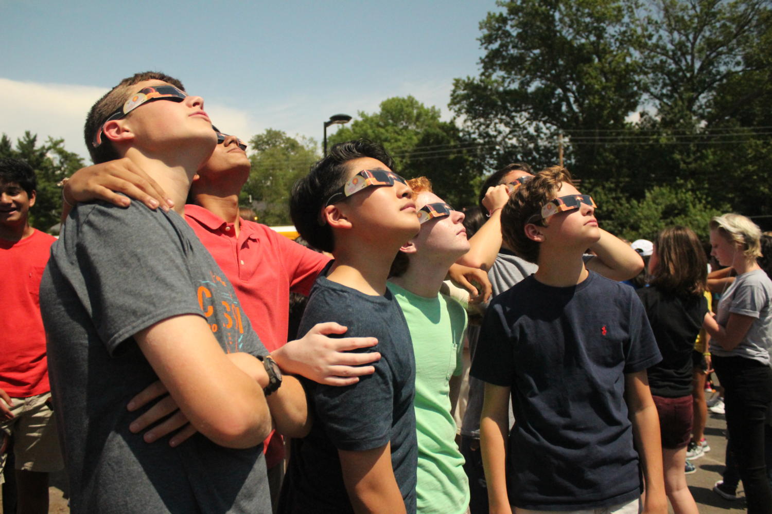 Photo Gallery: Ladue Students Watch Eclipse