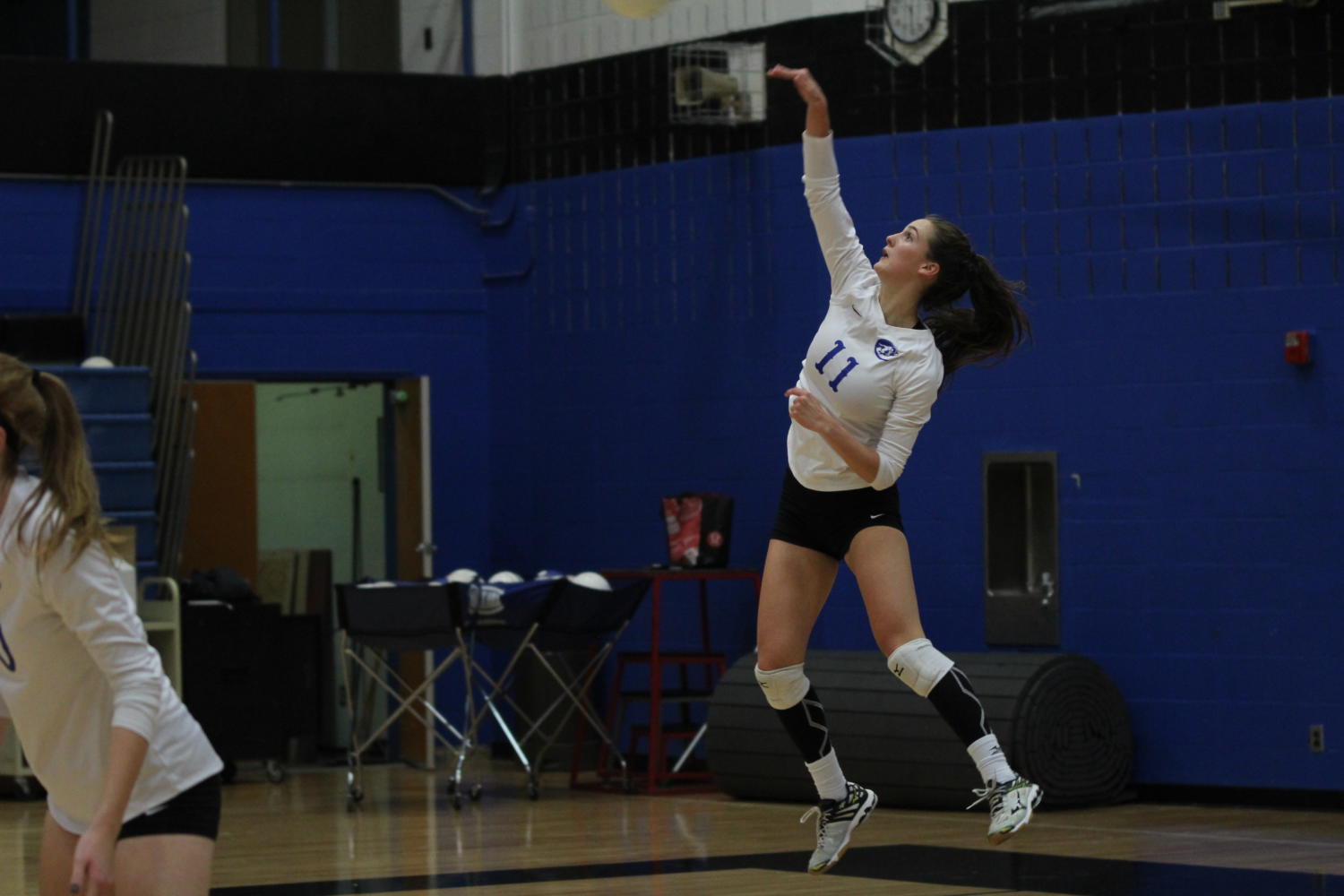 Photo Gallery: Ladue vs Clayton (Varsity Volleyball)