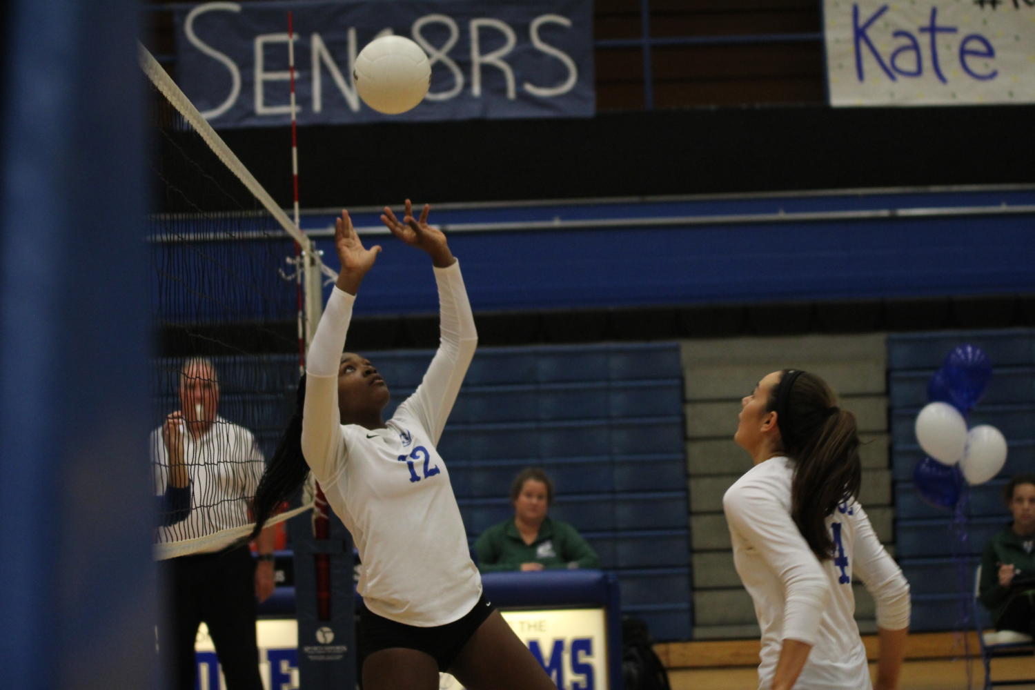 Photo Gallery: Ladue vs Clayton (Varsity Volleyball)