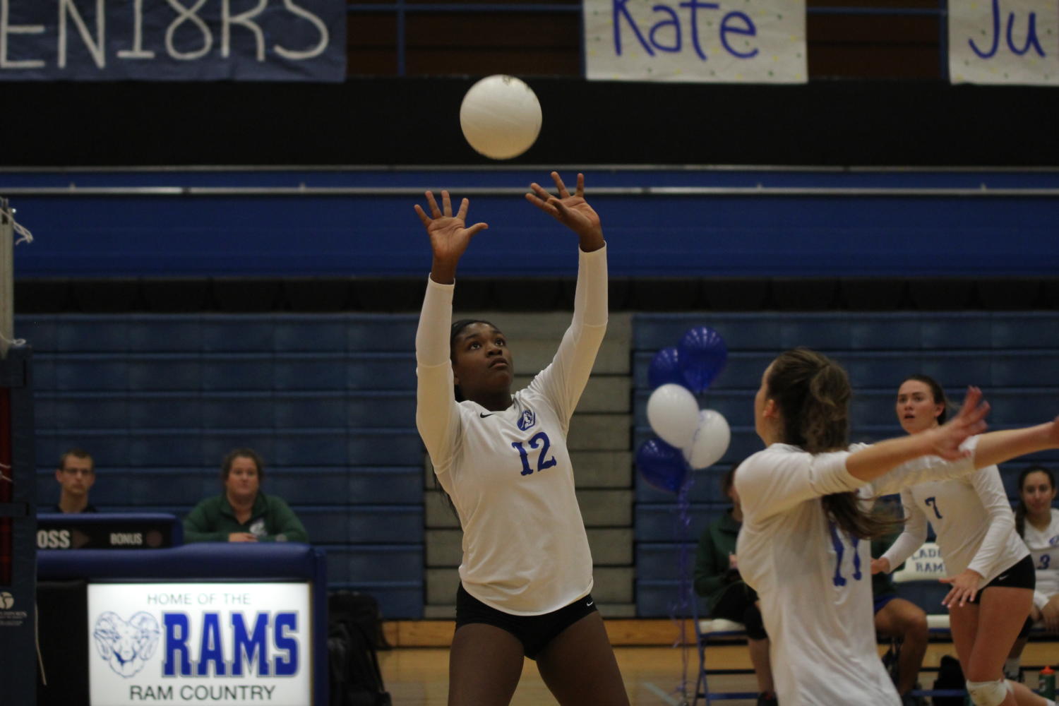 Photo Gallery: Ladue vs Clayton (Varsity Volleyball)