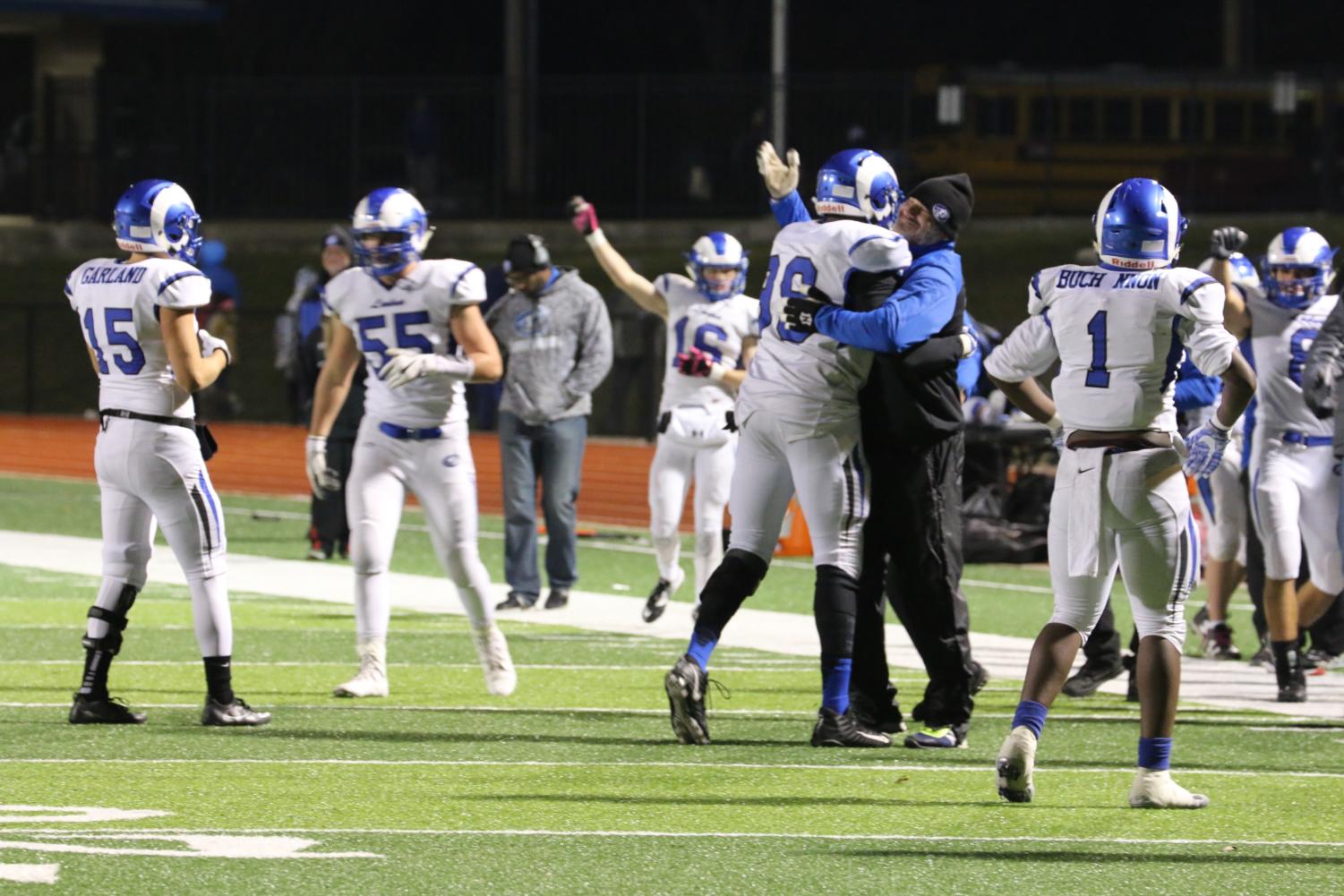 Photo Gallery: Ladue vs Hillsboro (Quarterfinals)