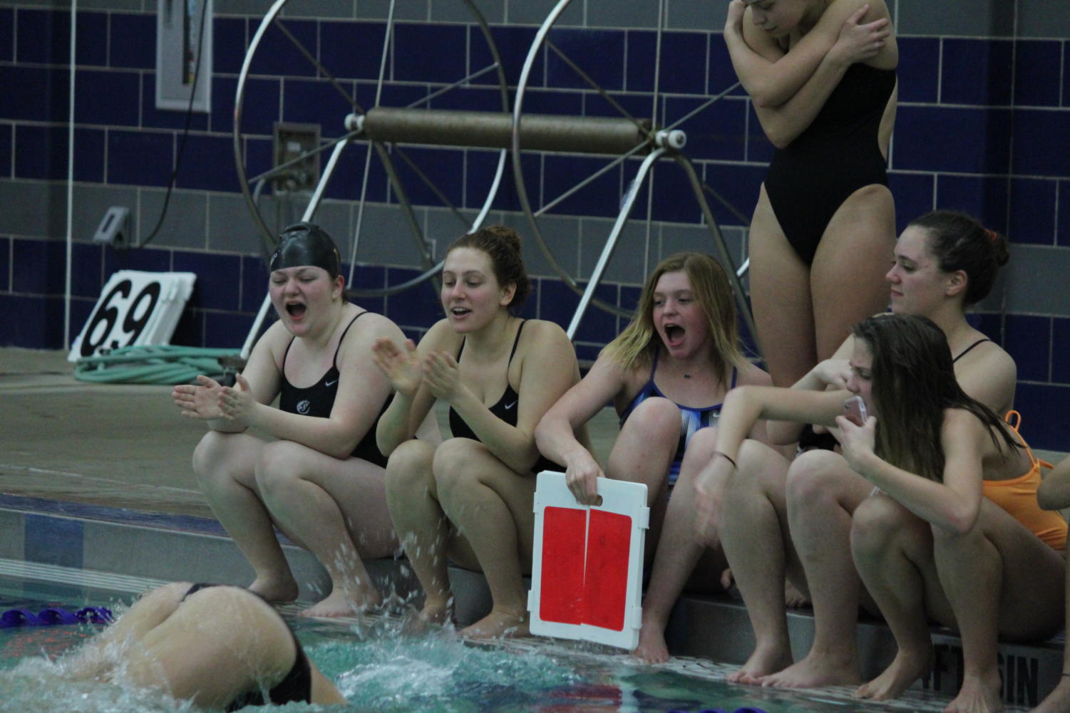 Girls Swim and Dive Team Hosts Ucity