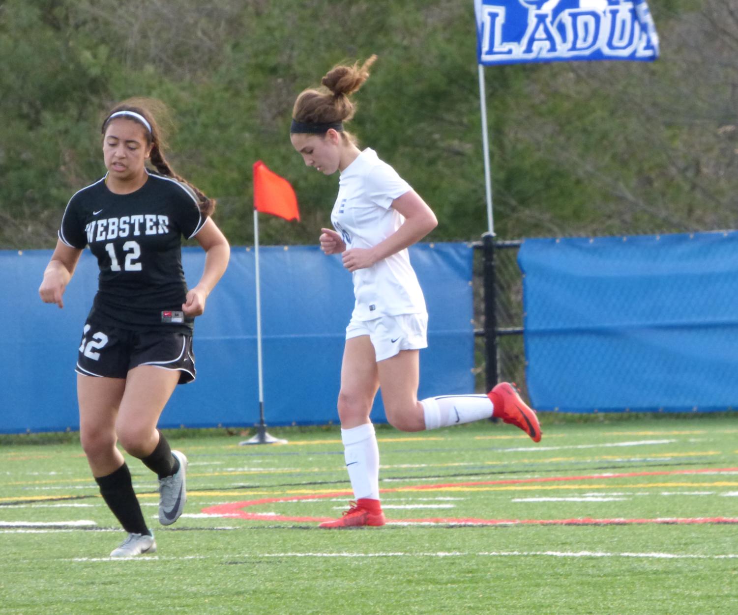 4/11 Girls JV Soccer vs. Webster Groves High School