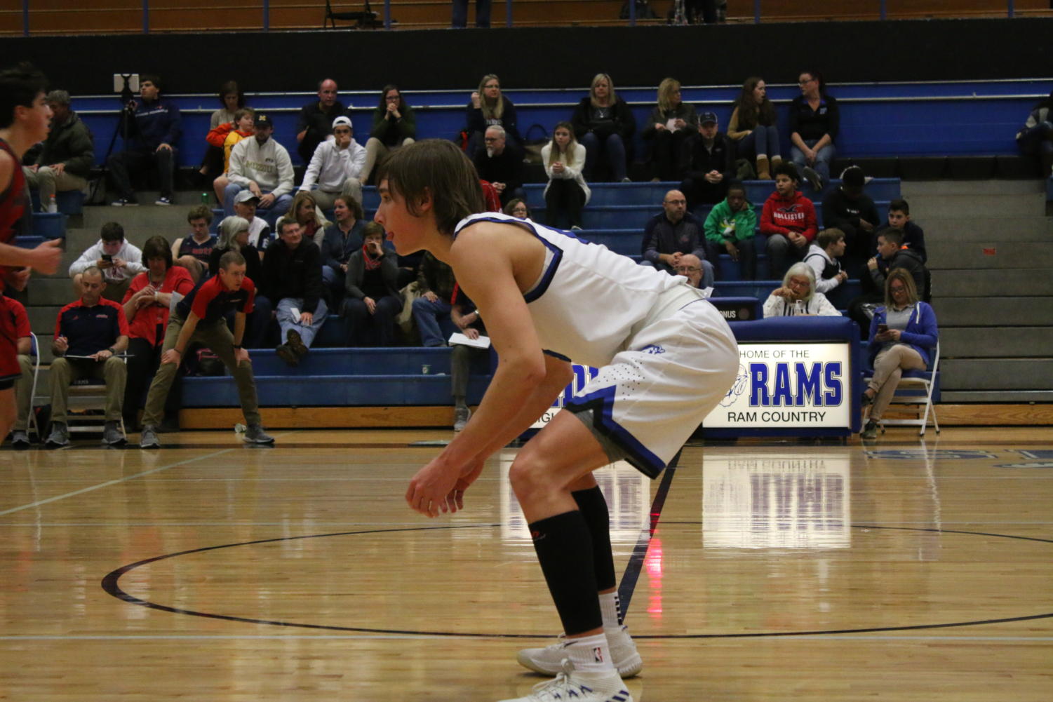 Boys varsity basketball plays Parkway South 1/4