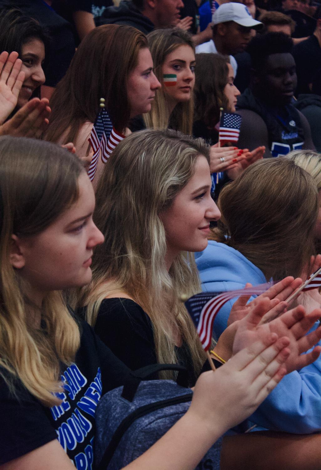 Ladue High School Hosts Naturalization Ceremony