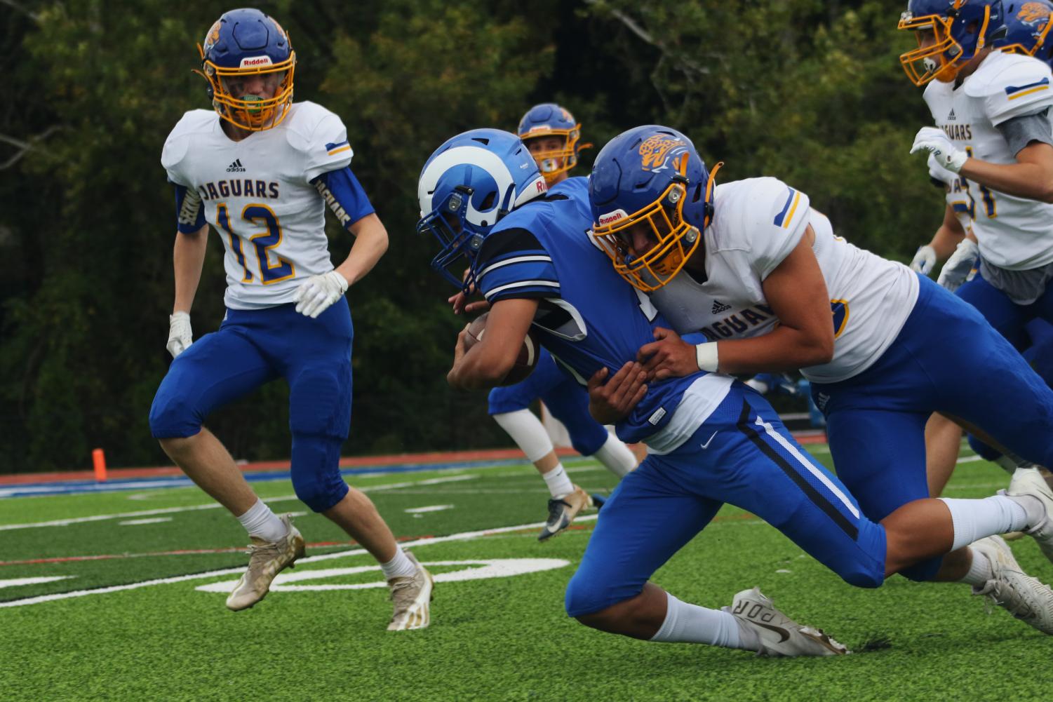 Ladue prevails against Ritenour in Oct. 4 JV football game