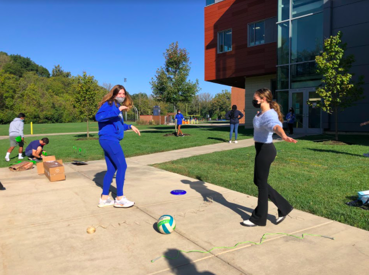French III Navigates Obstacle Courses