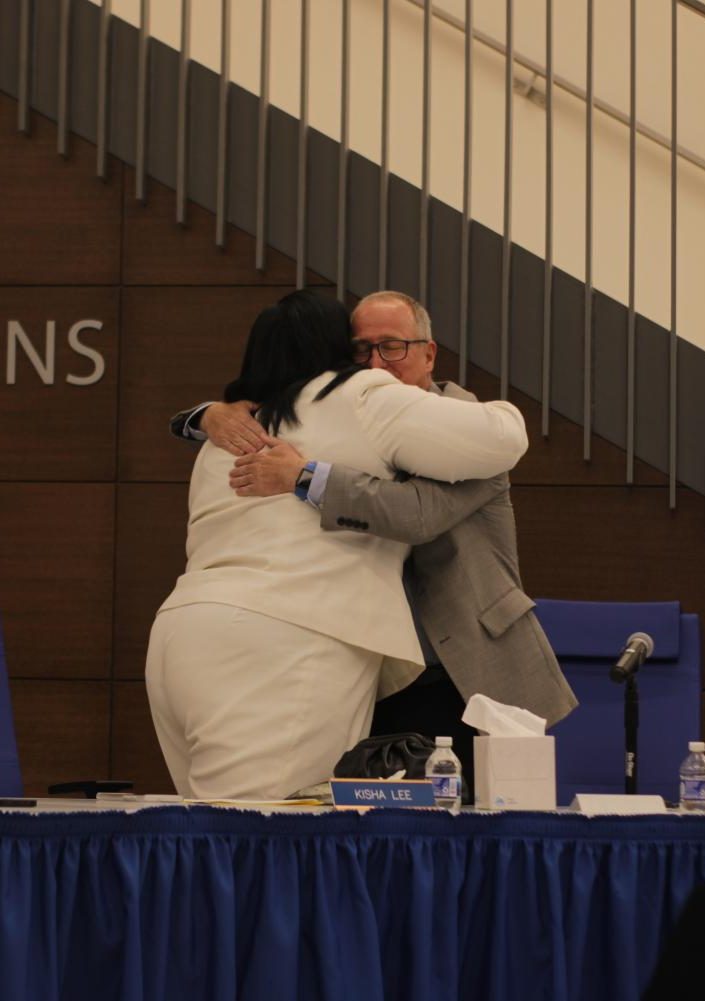 Kisha Lee is inducted as the first Black female president of the Ladue School Board