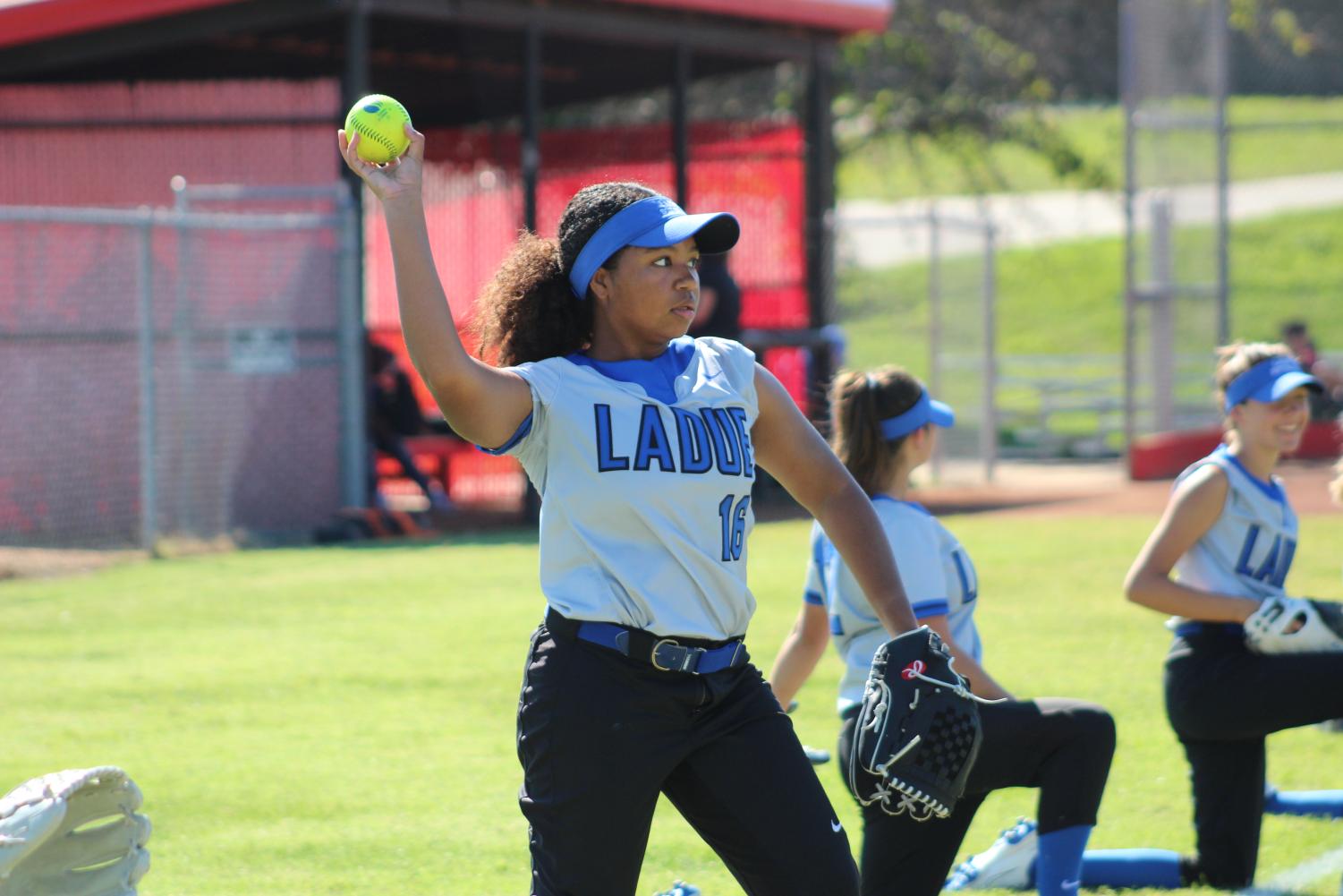 9/9 Girls Softball vs Parkway Central