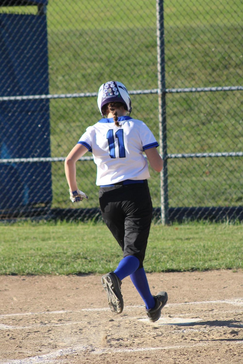 9/28 Girls Varsity Softball vs Jennings