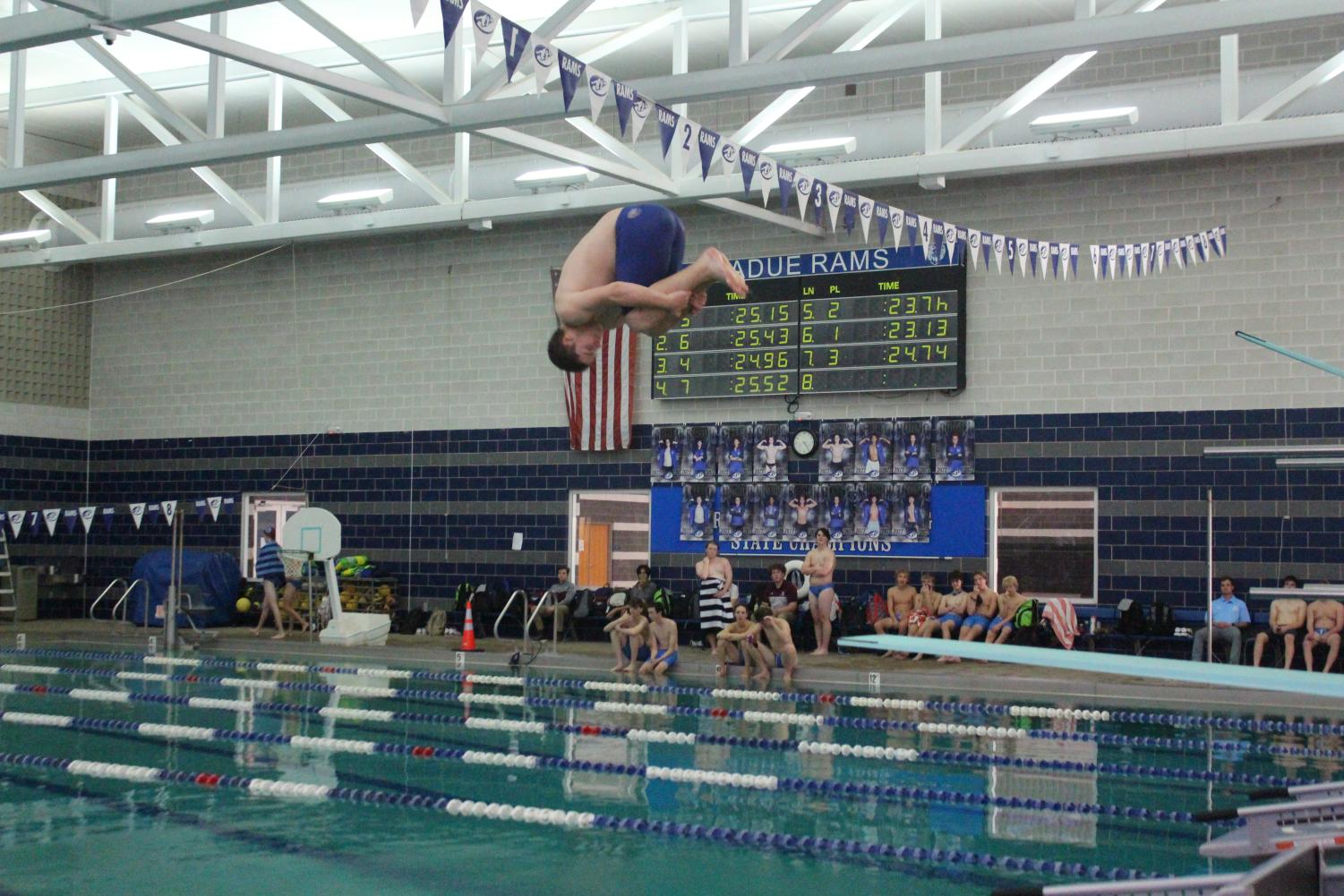 10/27/22 Boy's Swimming vs DeSmet