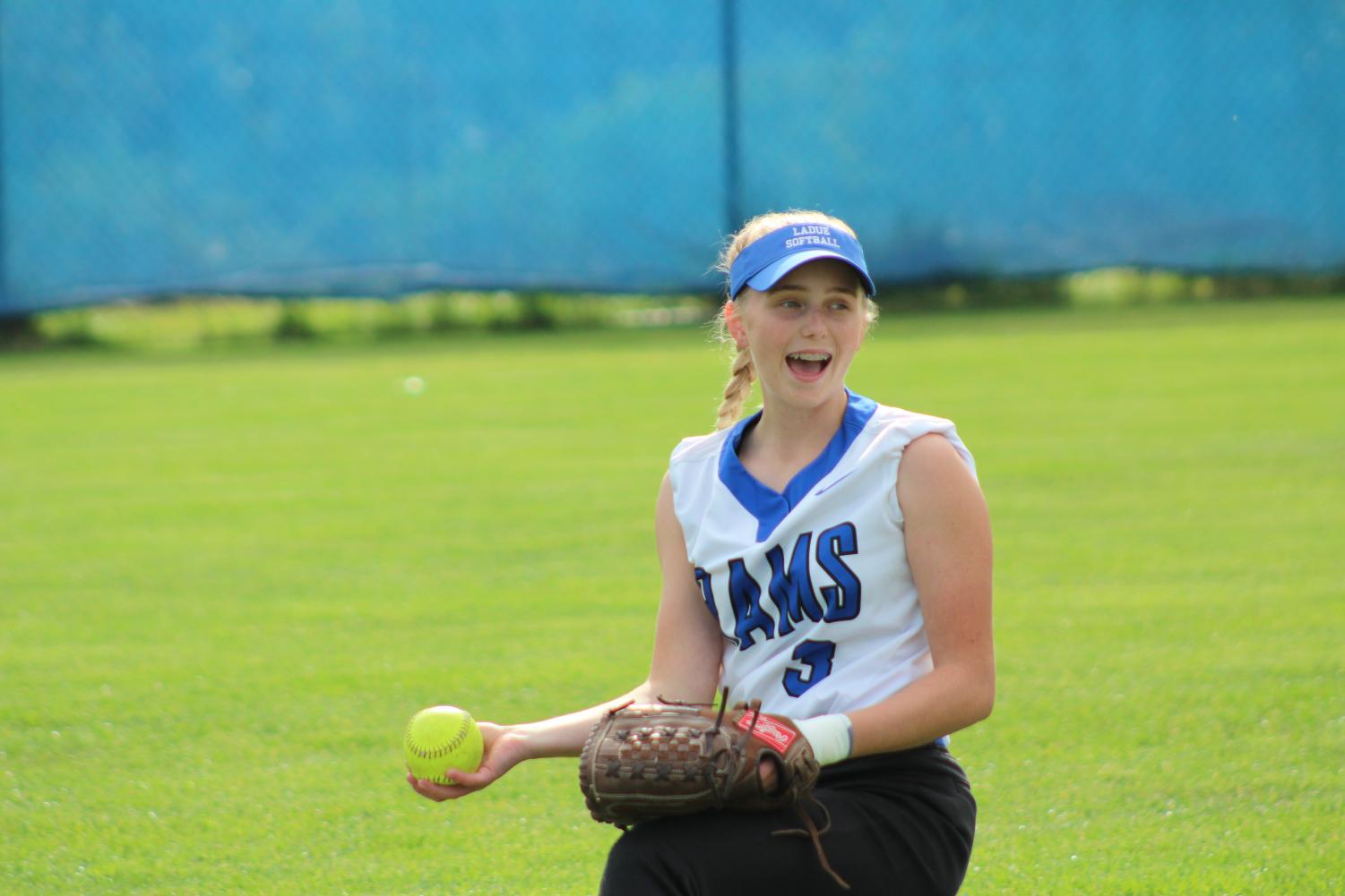 10/7 Varsity Softball vs Hazelwood East